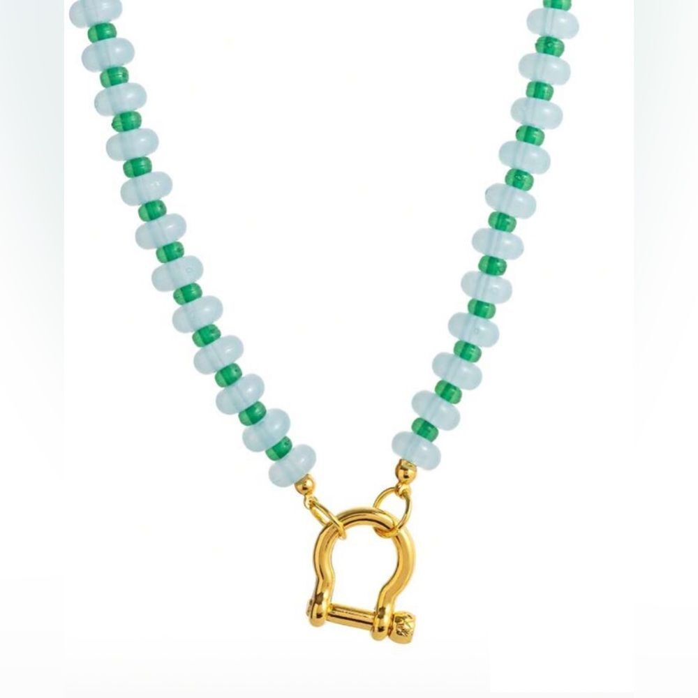 Anthropologie Emerald and Pearl Beaded Necklace